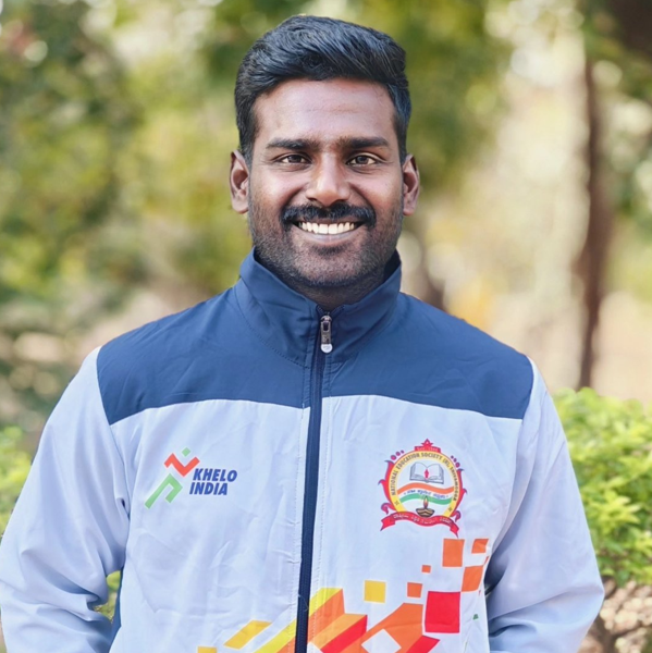 Coach Manikandan