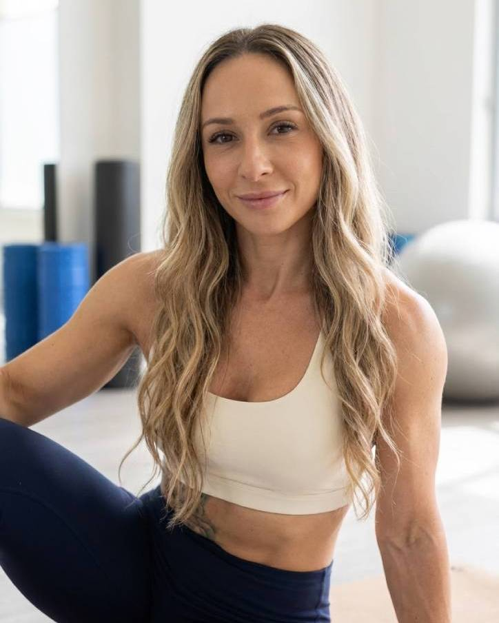 Nicole Davis — Head Coach