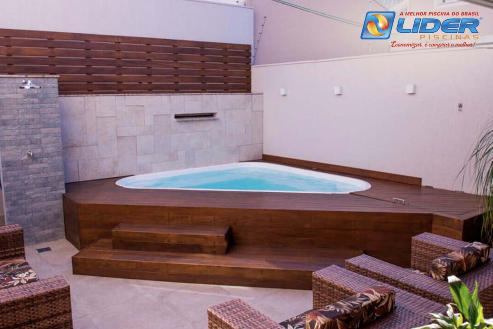 Linha Cobertura - Piscina instalada