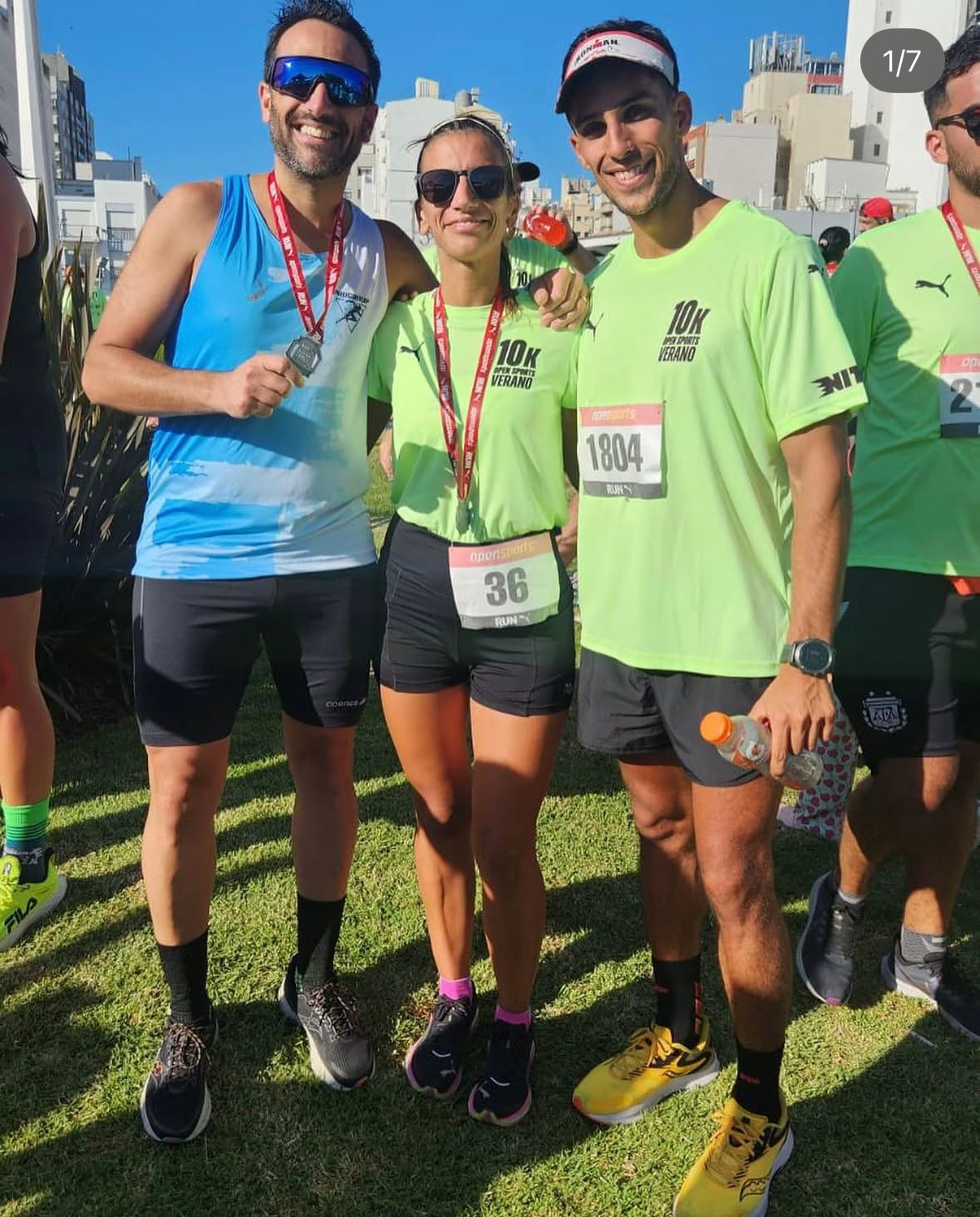 Atletas con medallas en Running 10K