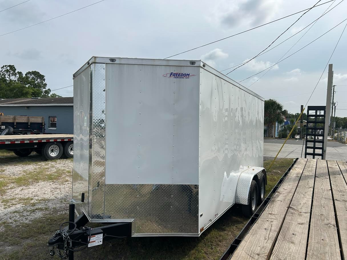 2025 Freedom 14ET Enclosed Trailer thumbnail 2