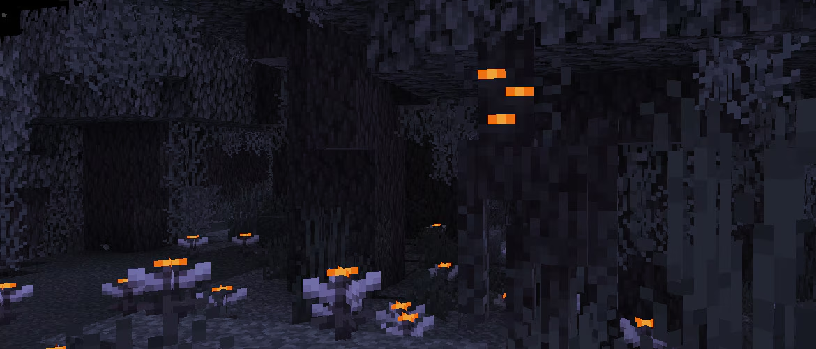 New Copper Bulbs illuminating a dark cave in Minecraft 1.21