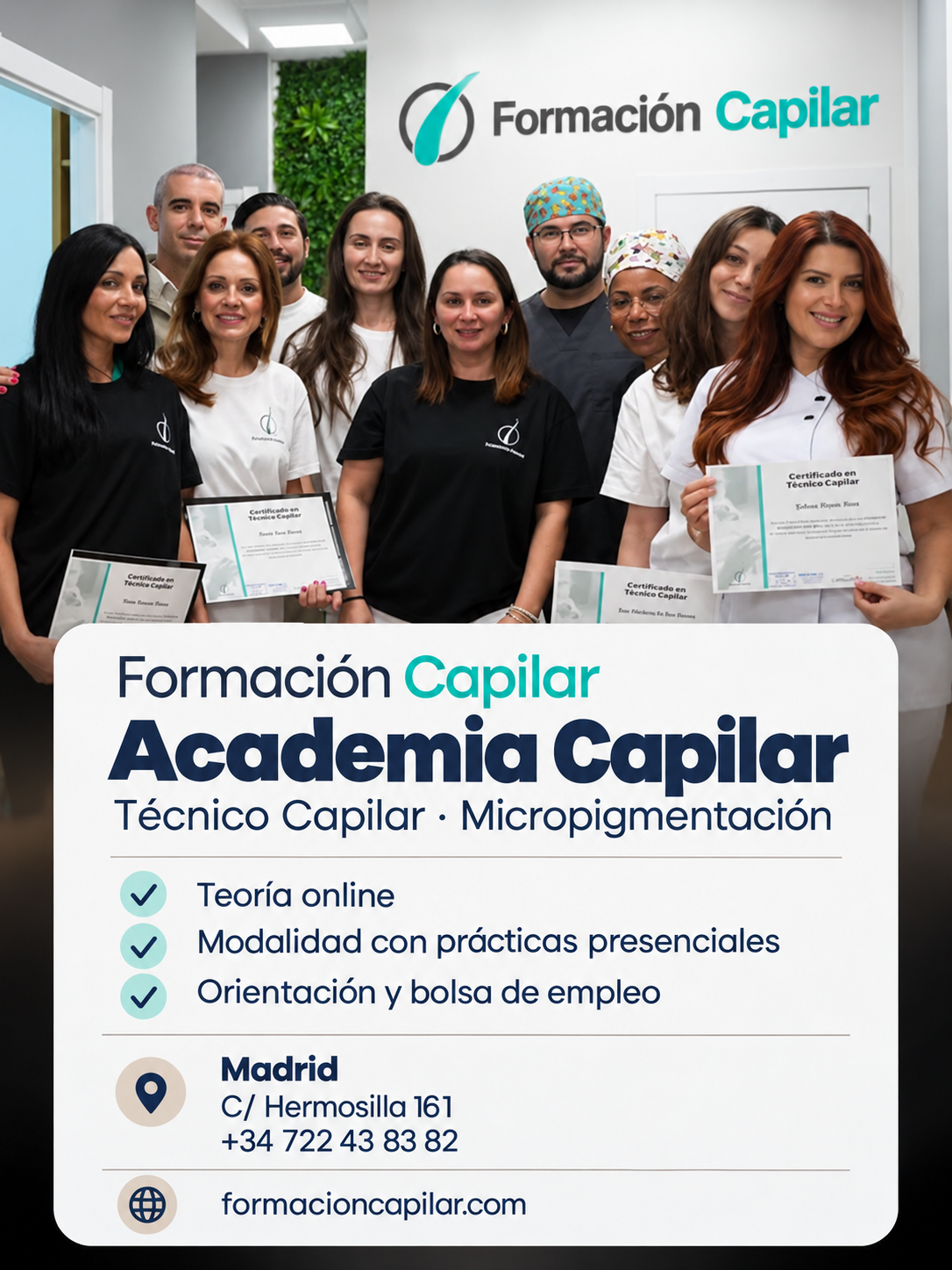 Equipo de Formación Capilar reunido en un aula con certificados.