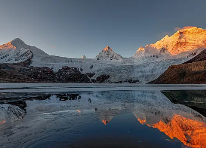 Stunning mountain landscape with reflection