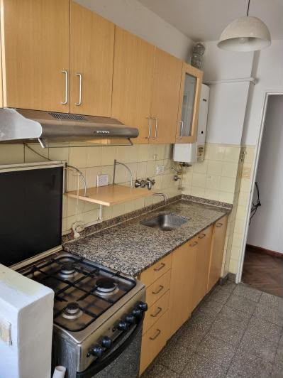 Excelente 3 Ambientes Reciclado con Balcón Corrido – ¡Imperdible! - miniatura 3