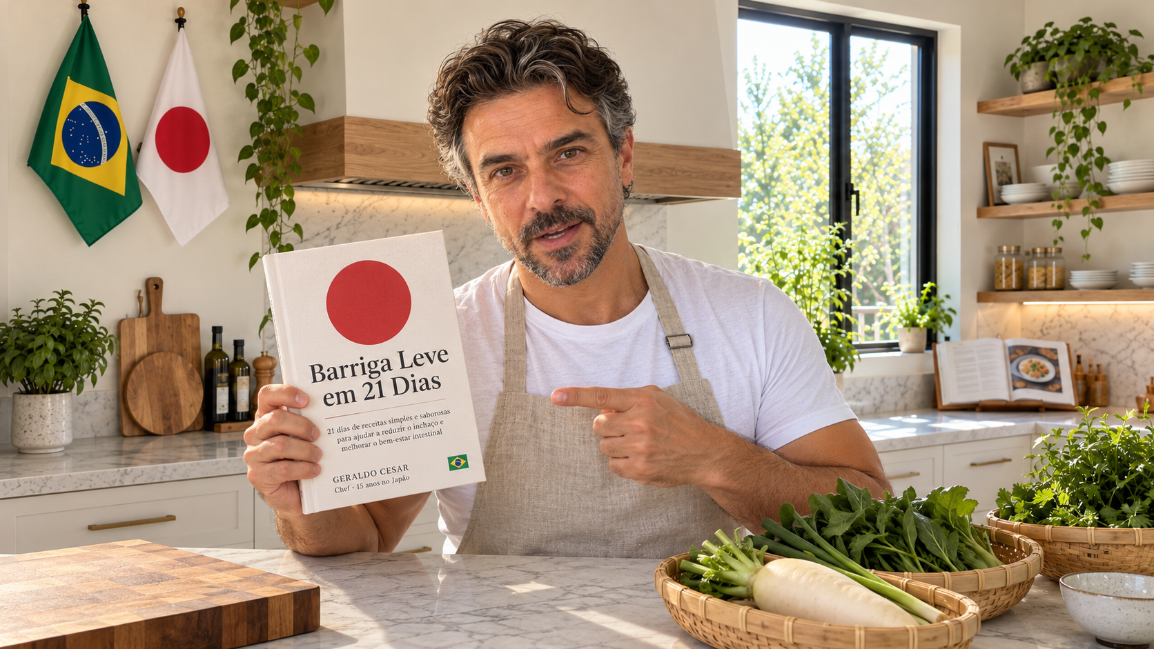 Geraldo César segurando o livro Barriga Leve em 21 Dias na cozinha