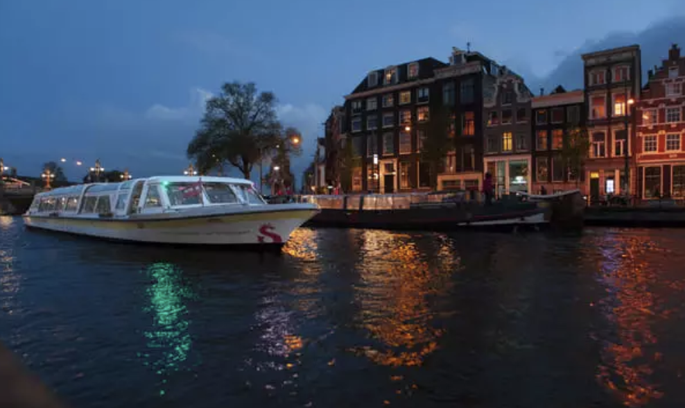 Evening Cruise Amsterdam 5