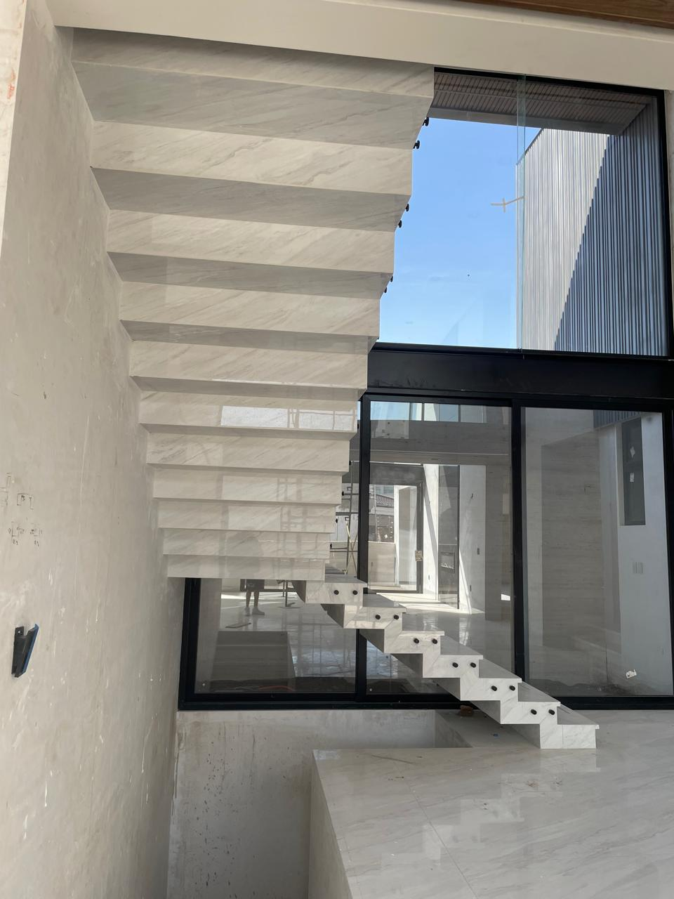 Escalera Flotante