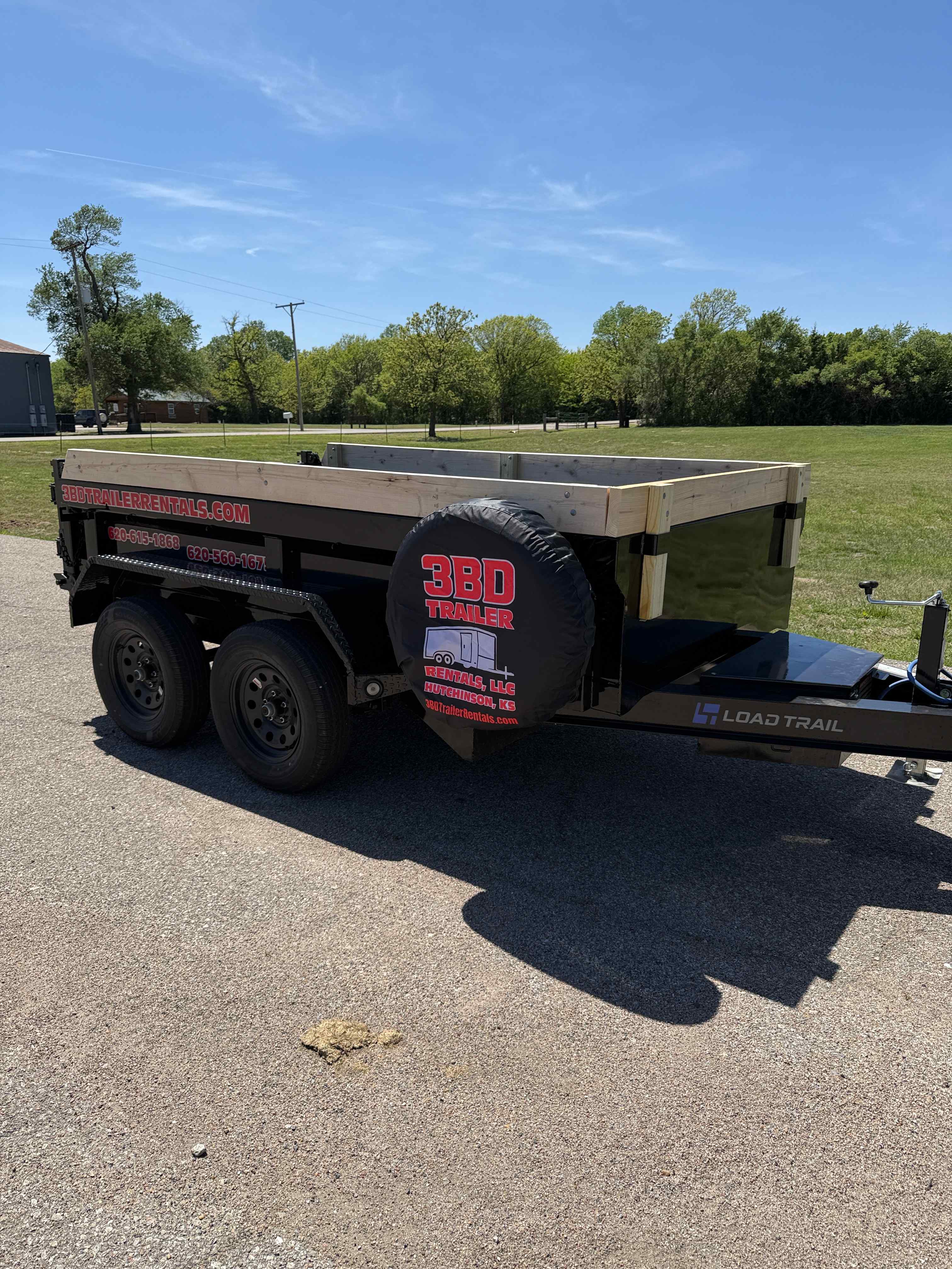 2026 Load Trail 5x10 dump trailer side profile loaded Hutchinson Kansas