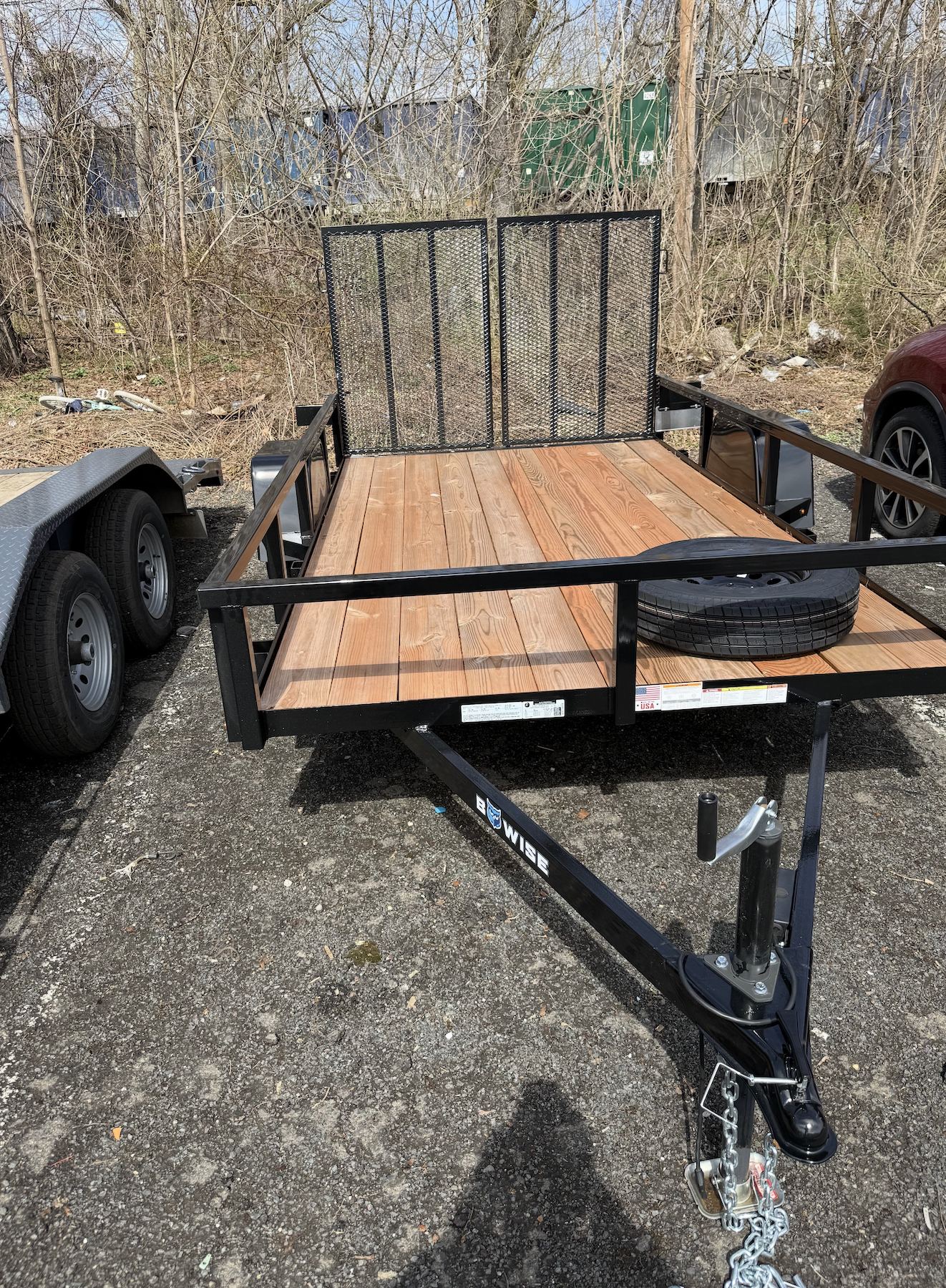 Utility Trailer - Bwise 6x12 UT-612 - Detail view 2 - Premium rental option in Hillsborough Somerset County NJ