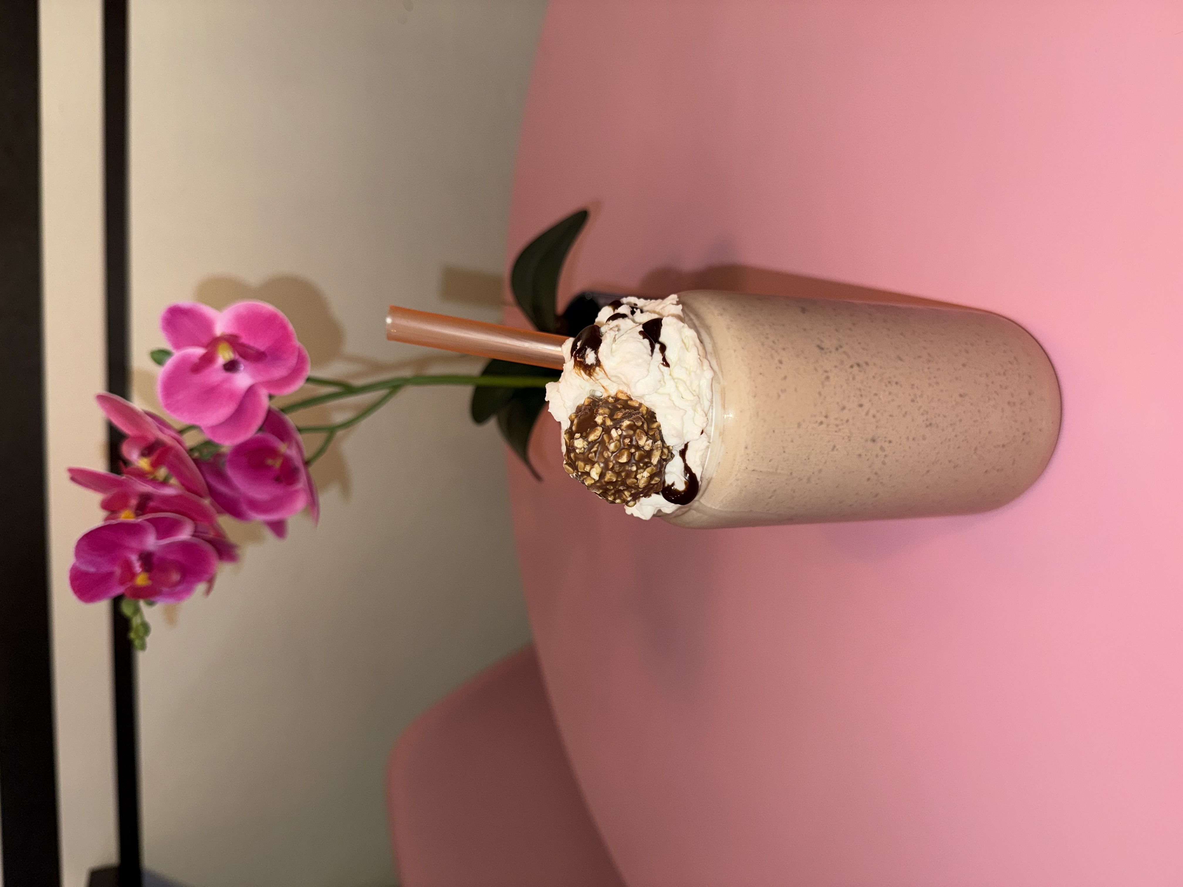 Malteada con chocolate y Ferrero