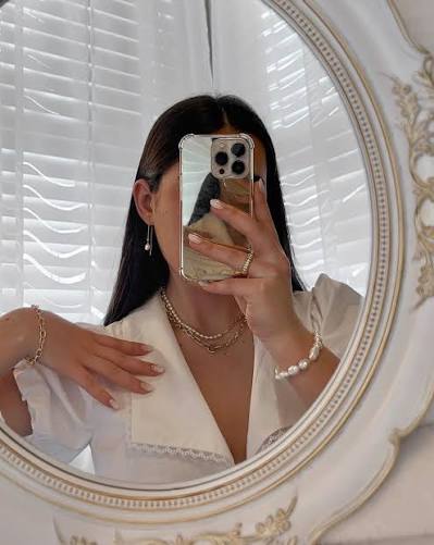 A Contemporary Jewelry Brand