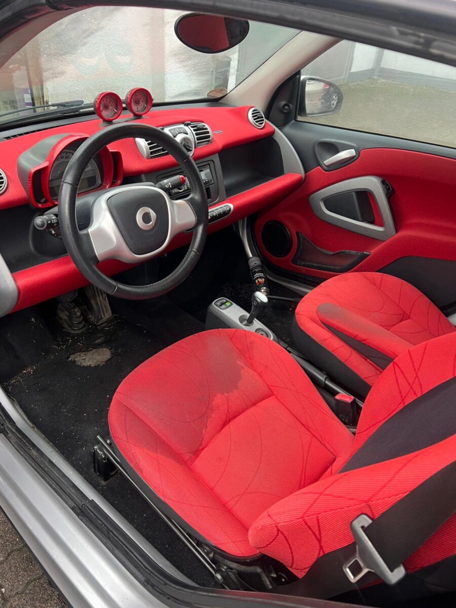 Smart – Innenraum Vorher