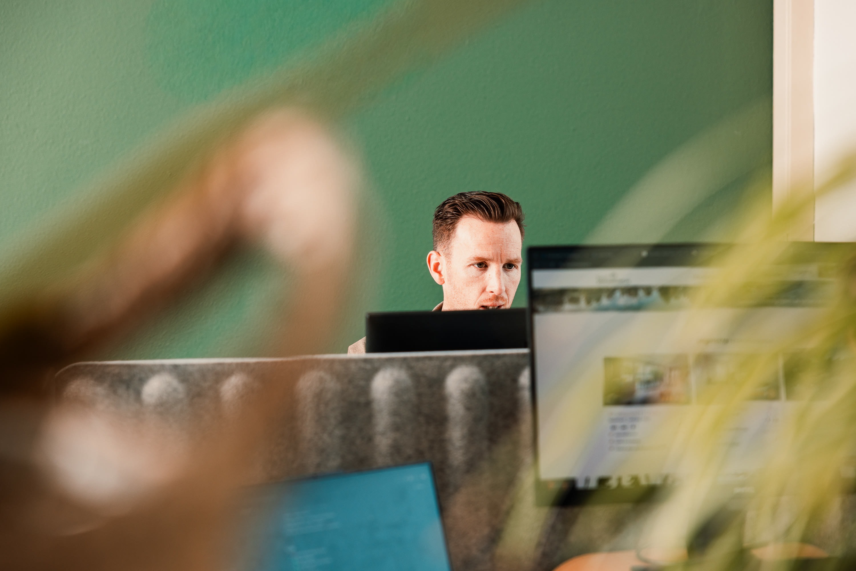 Professional working with socket communications