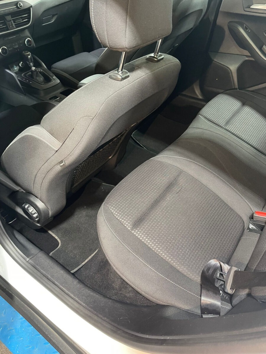 Ford Ka – Rücksitz Nachher