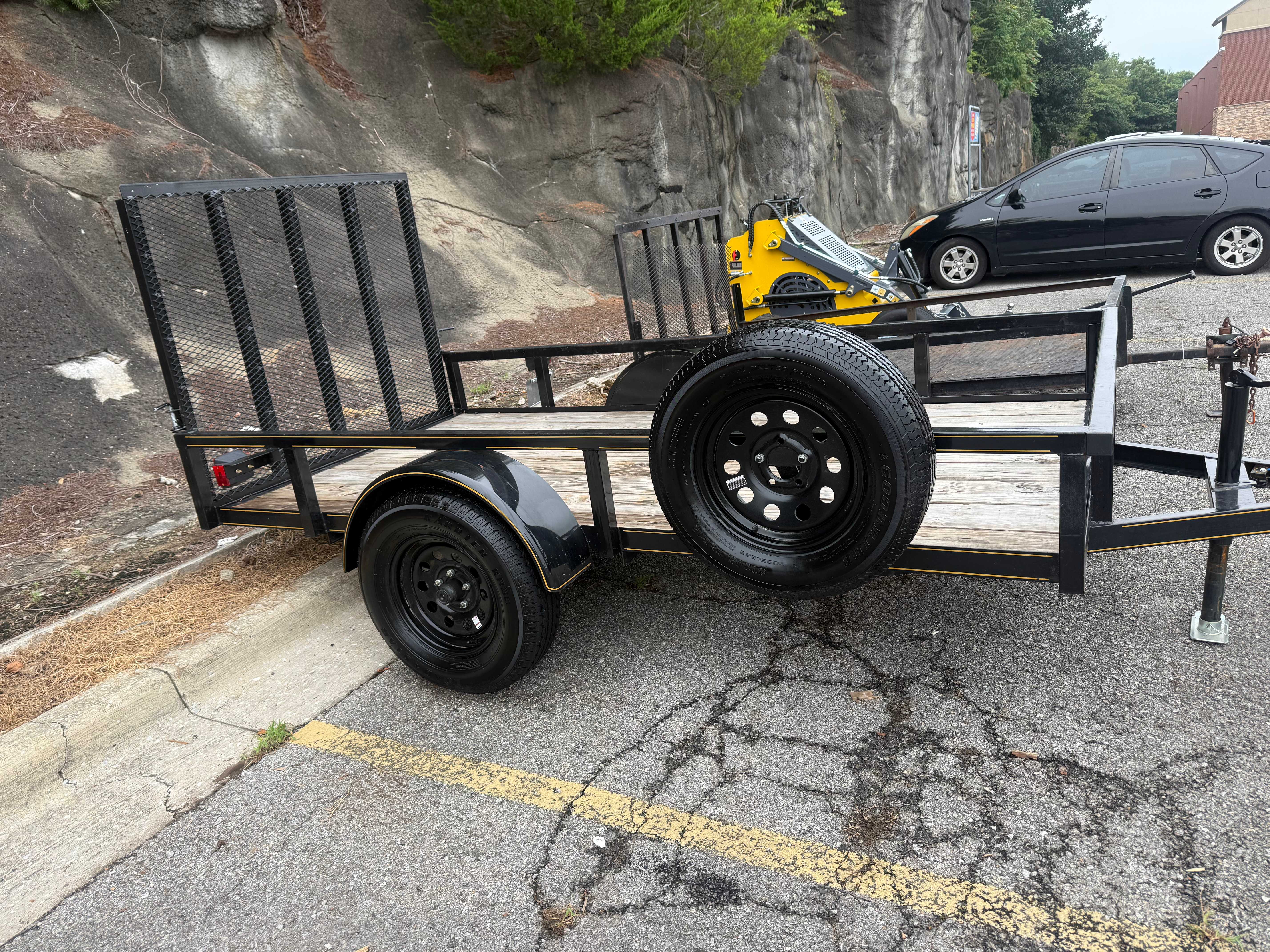 10' x 6' P&T Utility Trailer — photo 1 of 5