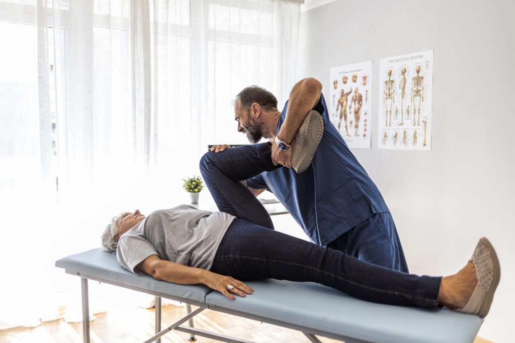 Chiropractic stretching treatment