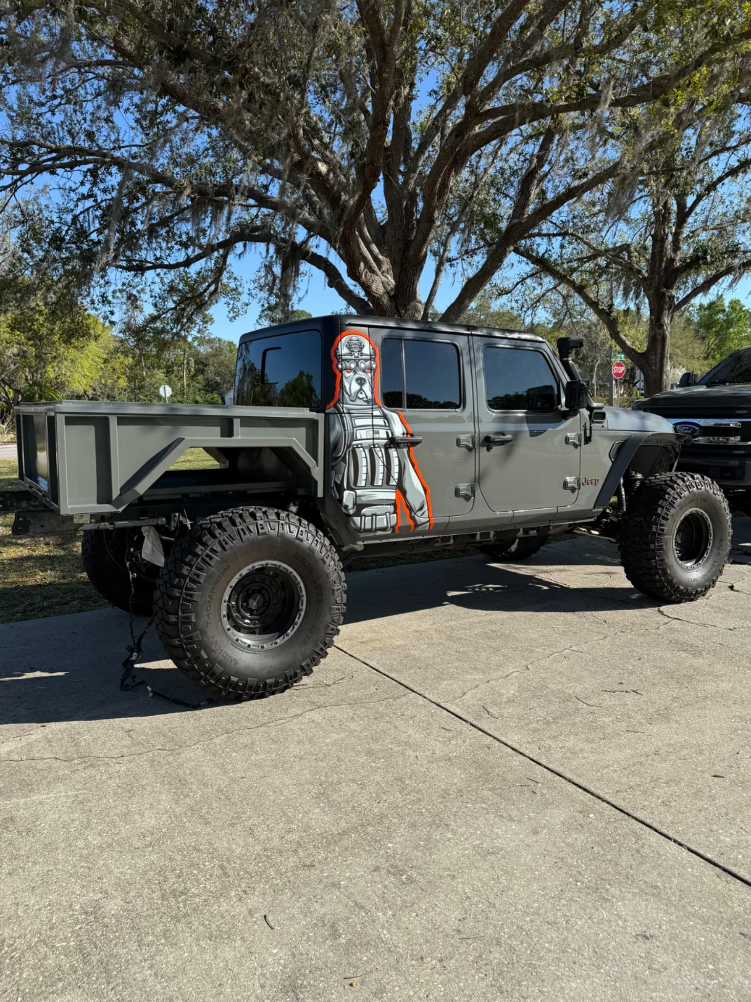 War Dog M1 Flatbed - Tactical bed replacement for Jeep Gladiator with integrated storage compartments