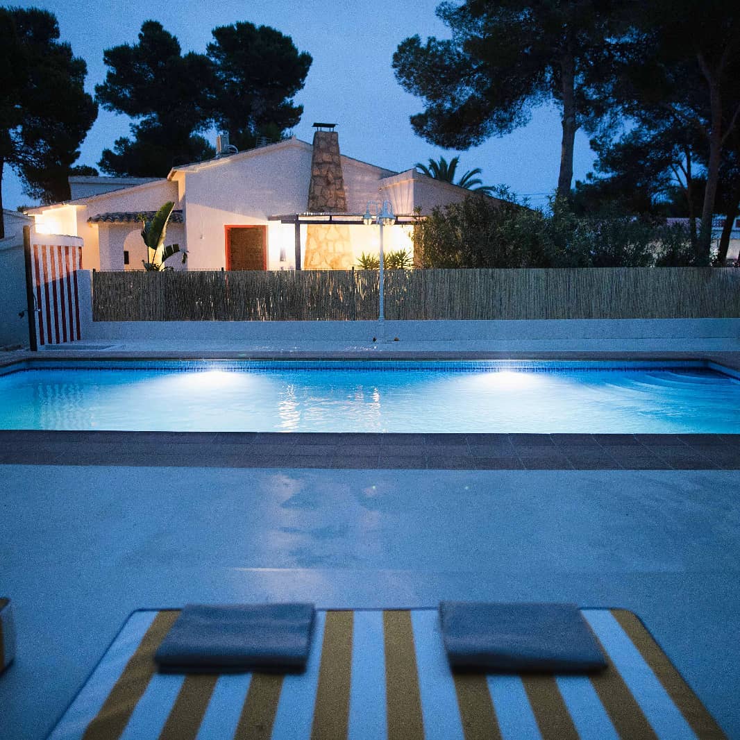 Piscina nocturna Quinta la Sal