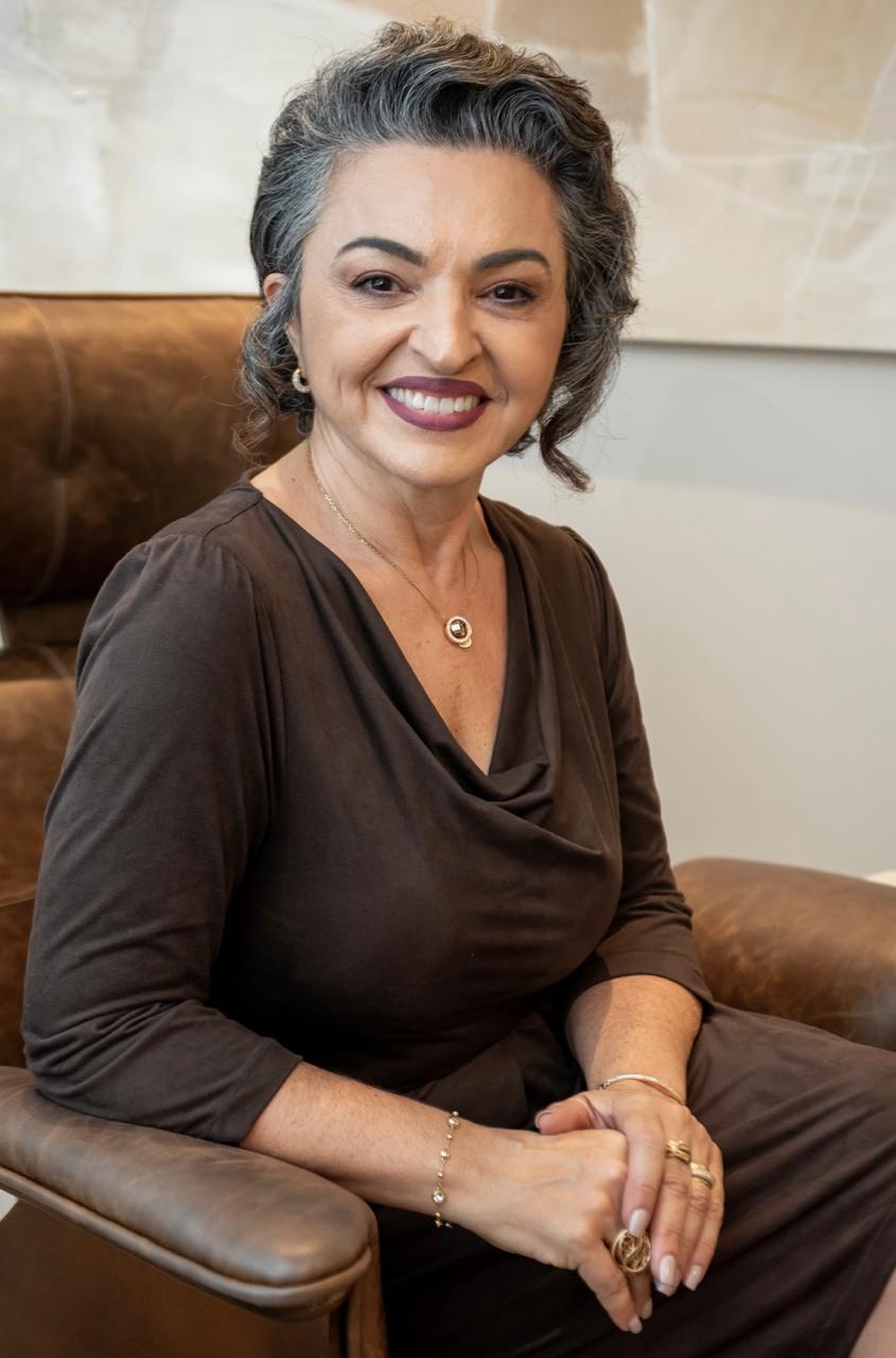 Dra. Maria Inês Mesquita