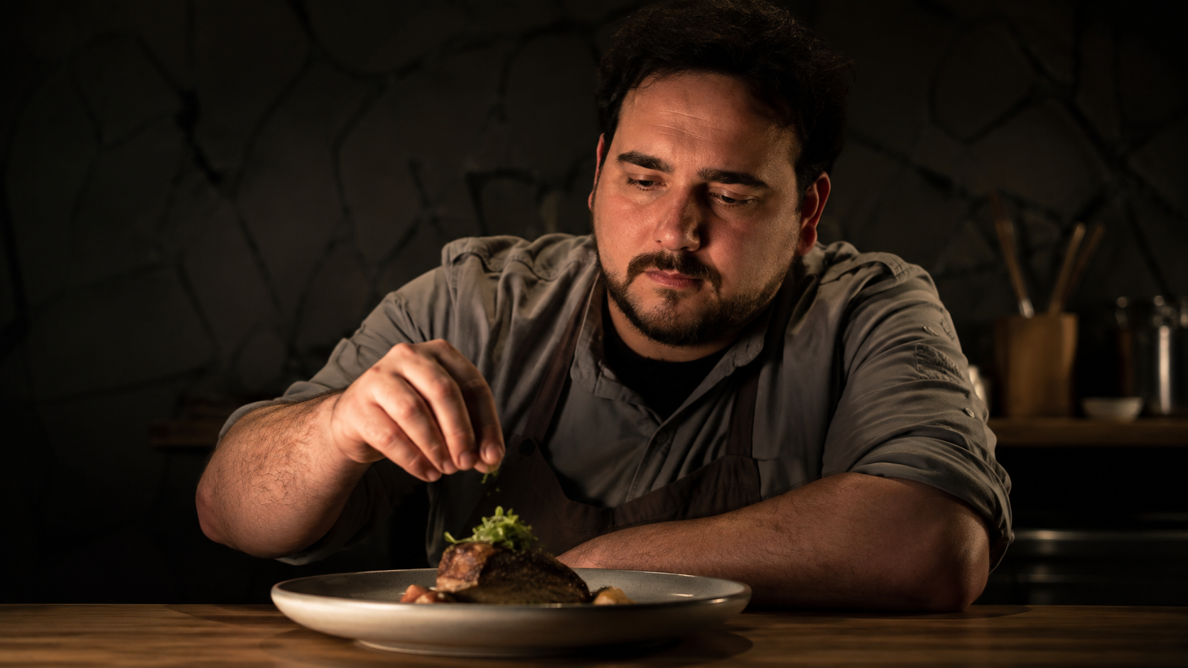 Tomás Treschanski: el chef argentino que convirtió TikTok en una mesa siempre llena