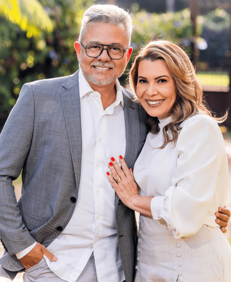 Dra. Flávia R. Ferrari Venâncio e Dr. Hélio Venâncio da Silva Júnior