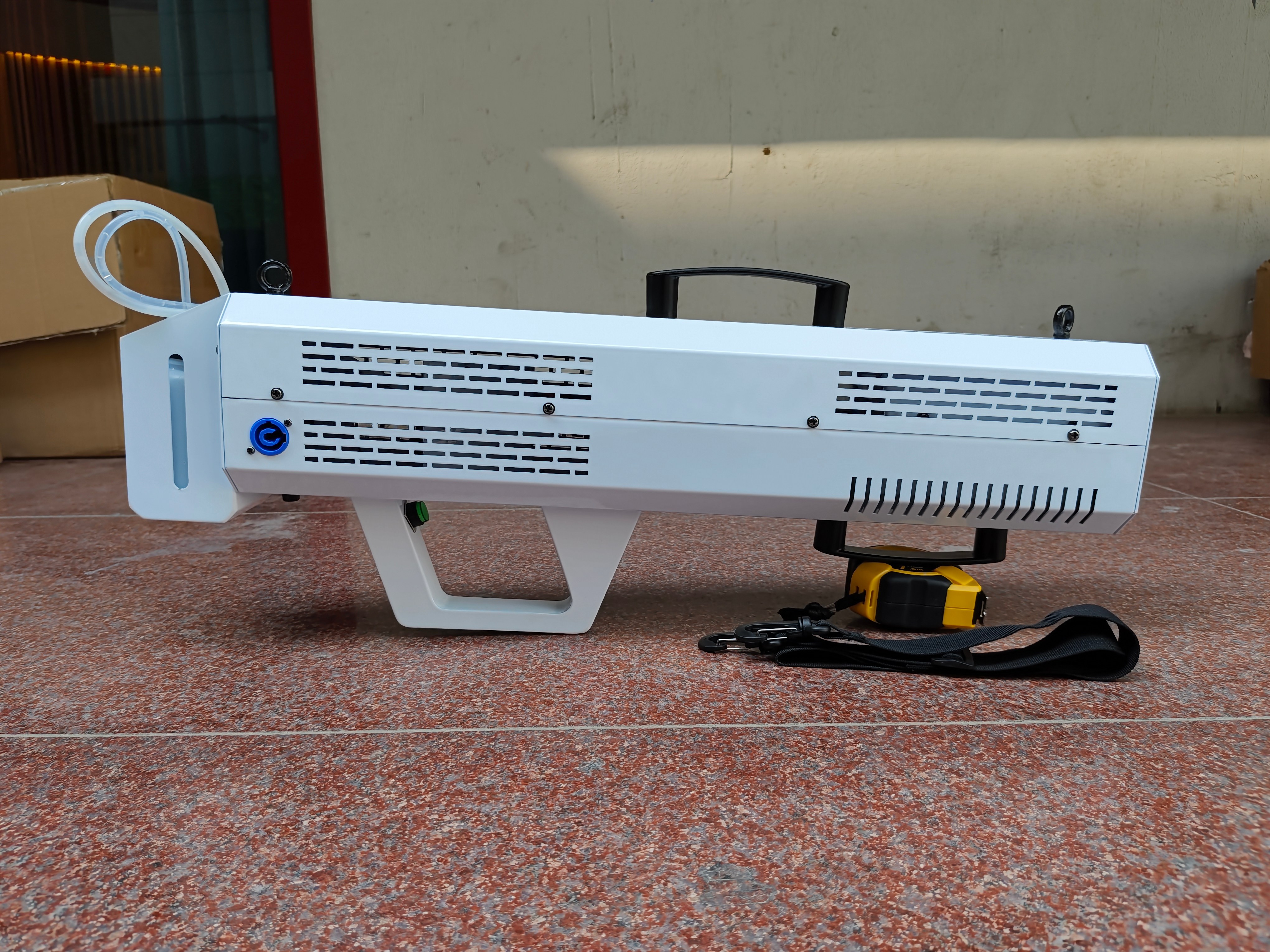 CO2 Cryo Jet side view - Professional handheld cryo cannon hire Hull