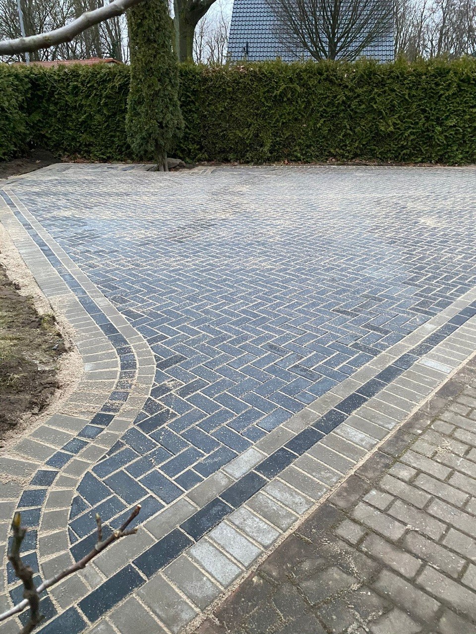 Einfahrt mit Pflastersteinen Berlin-Spandau – Fischer Pflasterbau Berlin