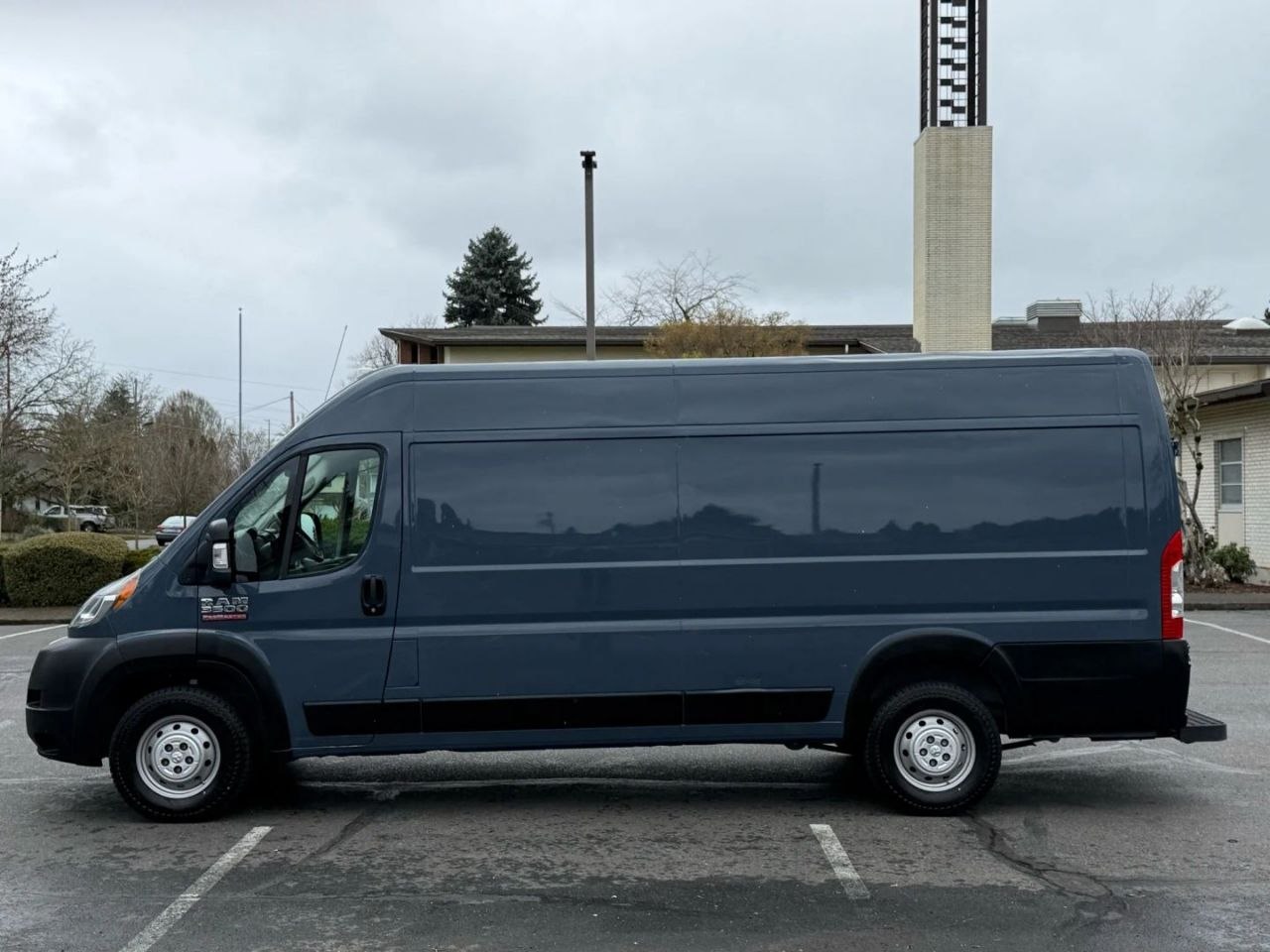 Elite Expedited Freight Van - Side View