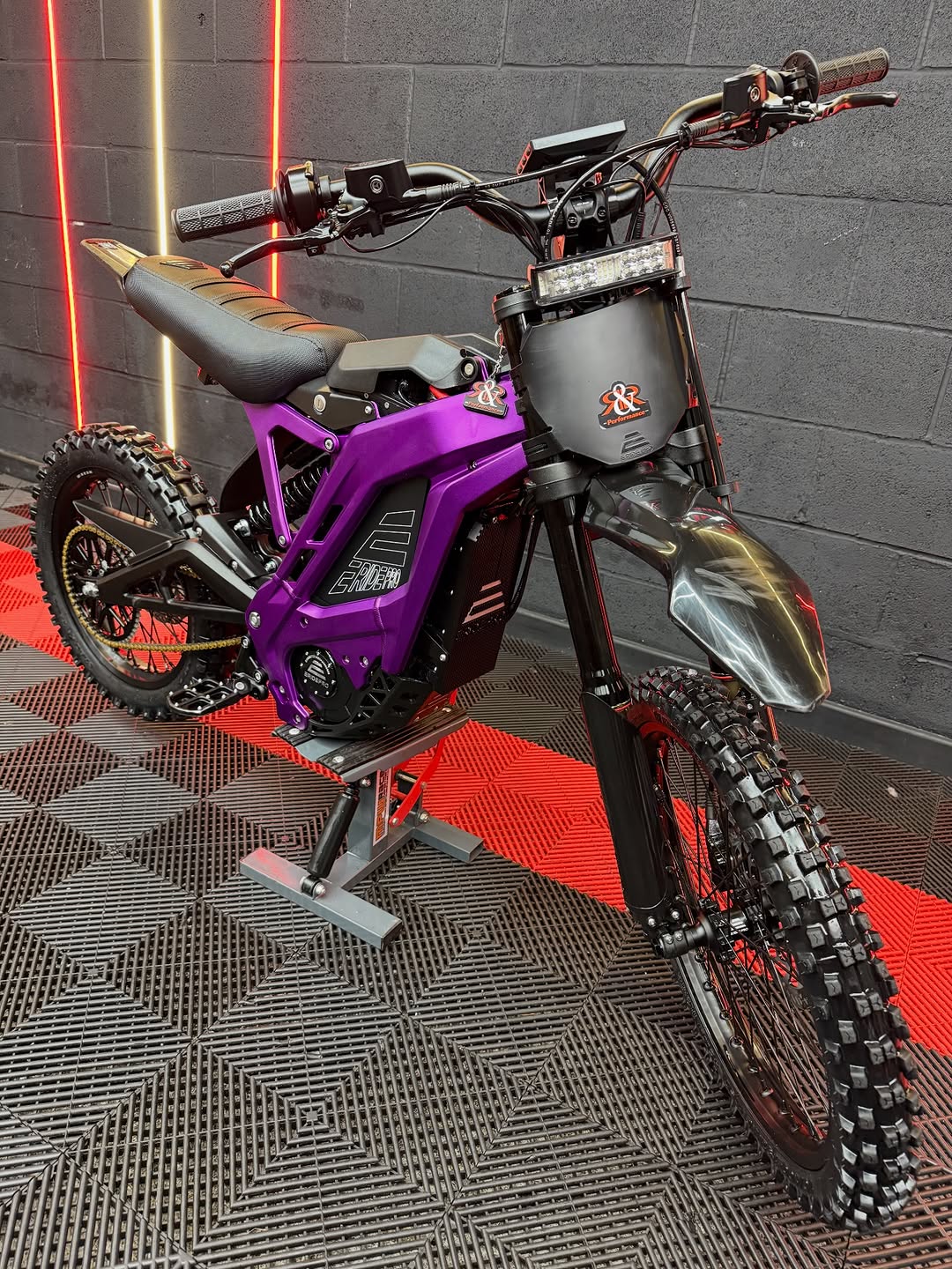 E Ride Pro SR - Image 1