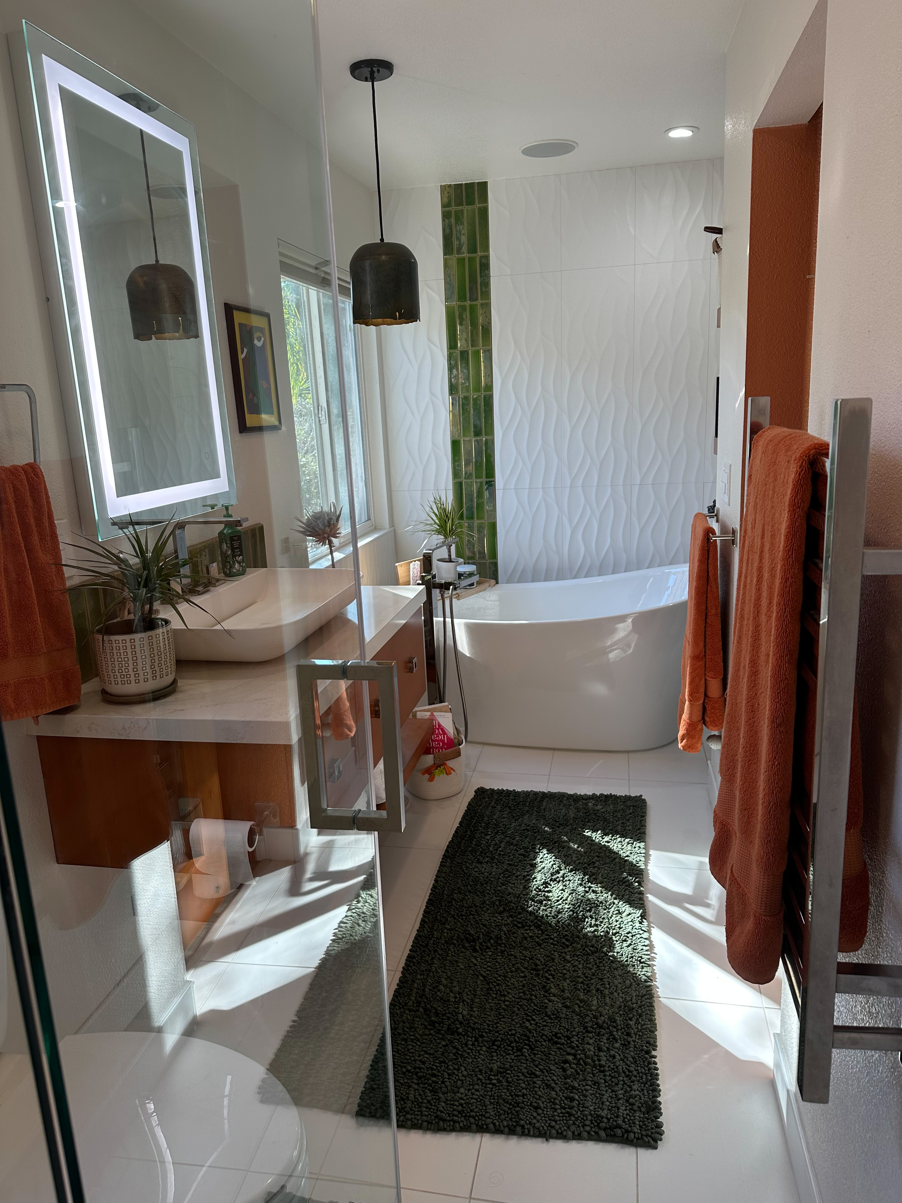 Primary Bathroom - Vanity and Tub View