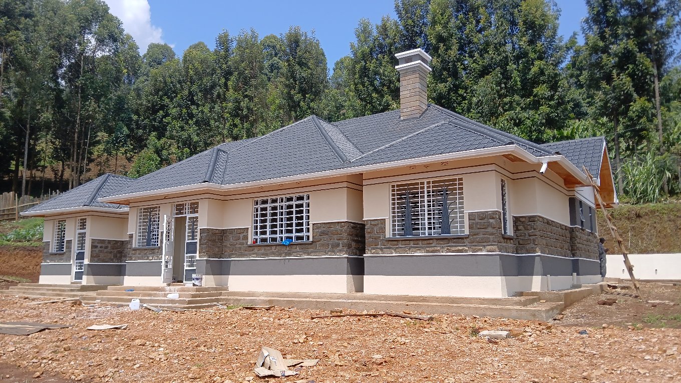 Exterior & Landscaping