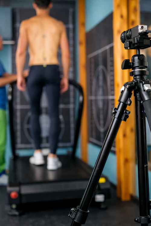 Running gait analysis and injury prevention physical therapy in Clark, NJ
