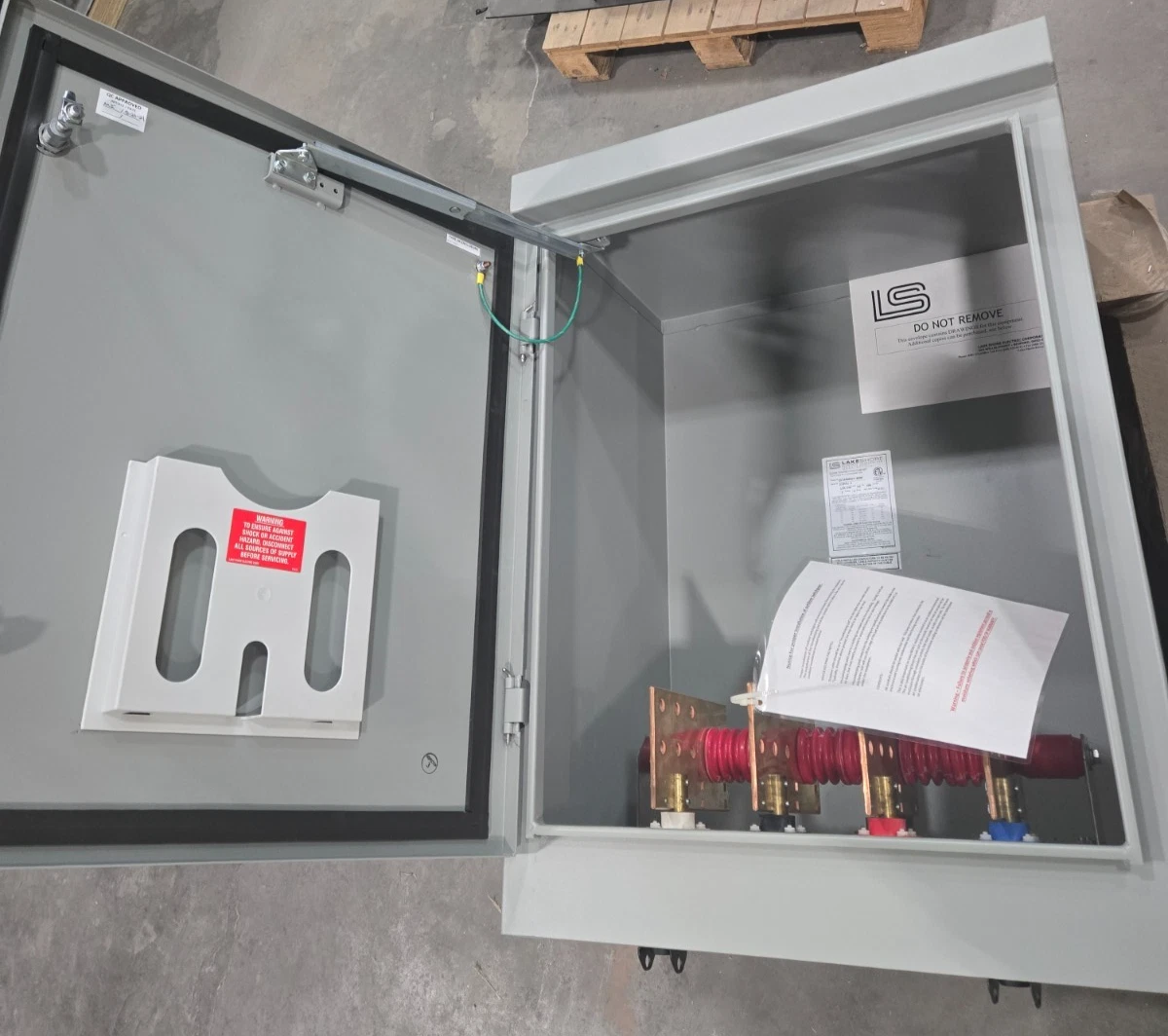 Lake Shore Electric QCC0400GEM - Quick Connection Cabinet thumbnail 2