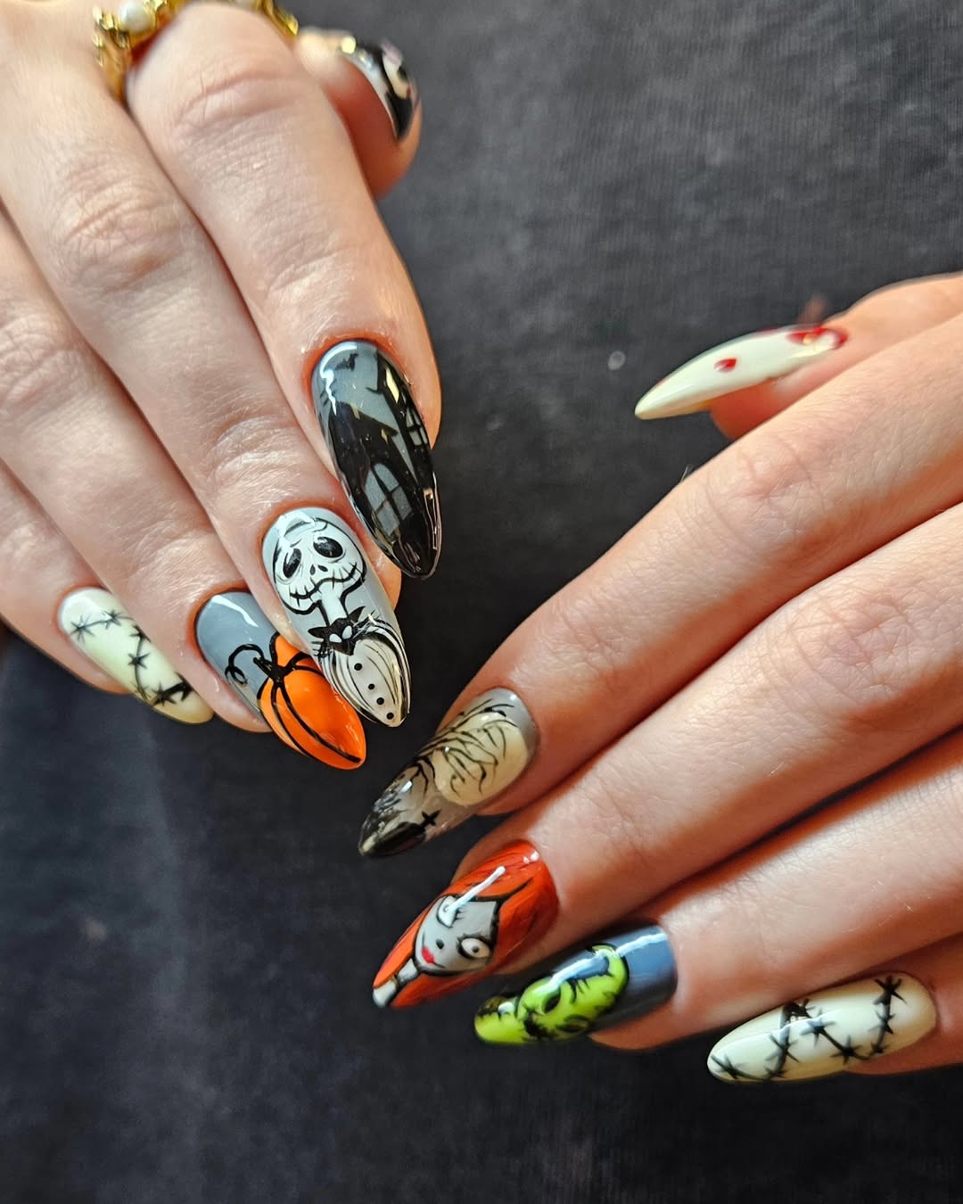 Kreativ Halloween nail art med Nightmare Before Christmas tema