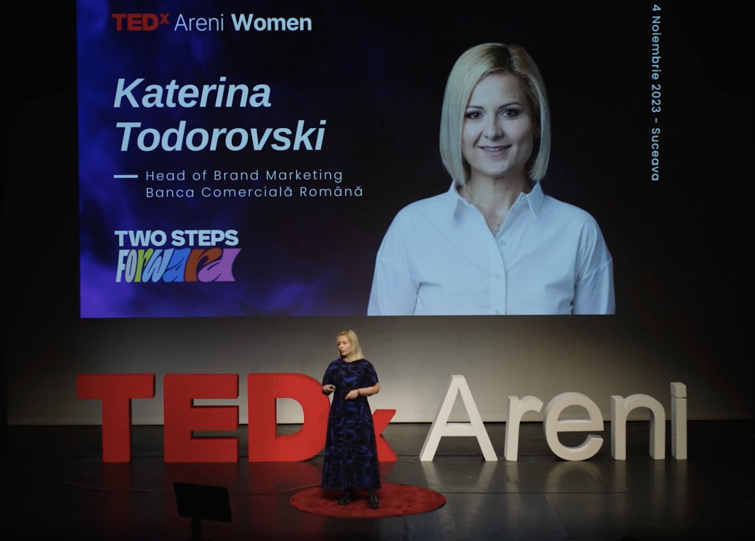 Katerina speaking on the TEDxAreni Women stage