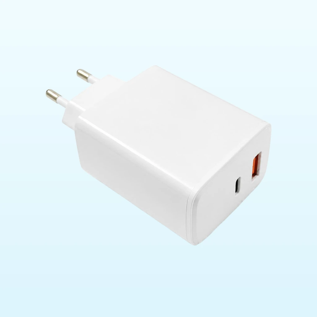 Wholesale 45W GaN USB-C + USB-A Charger with PPS Support LR45AC-EU-M01
