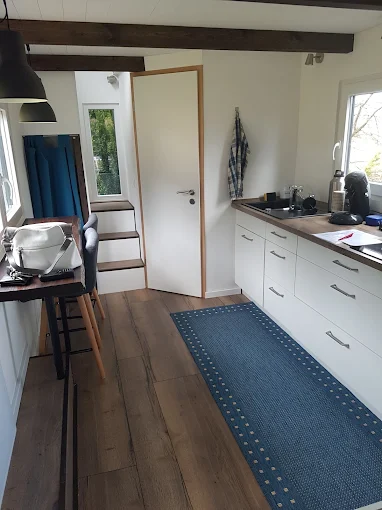 Winterlicher Blick aus dem Tiny House