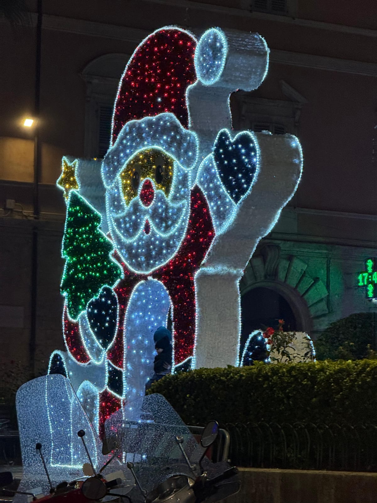Christmas Lighting