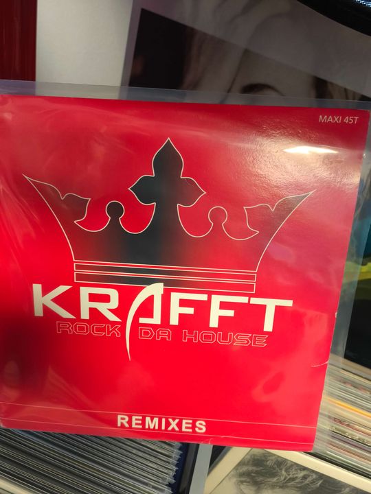 Maxi 45 tours Krafft pr\u00e8s de Bl\u00e9r\u00e9