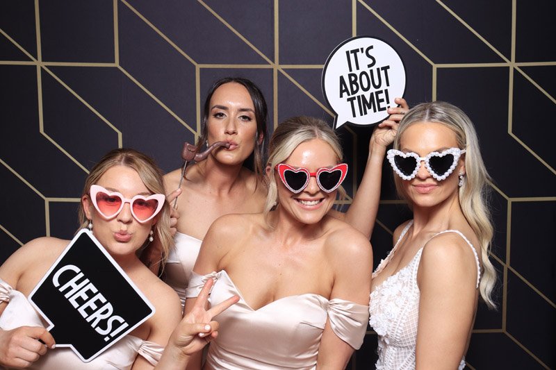 Bridal party at wedding photo booth Hull