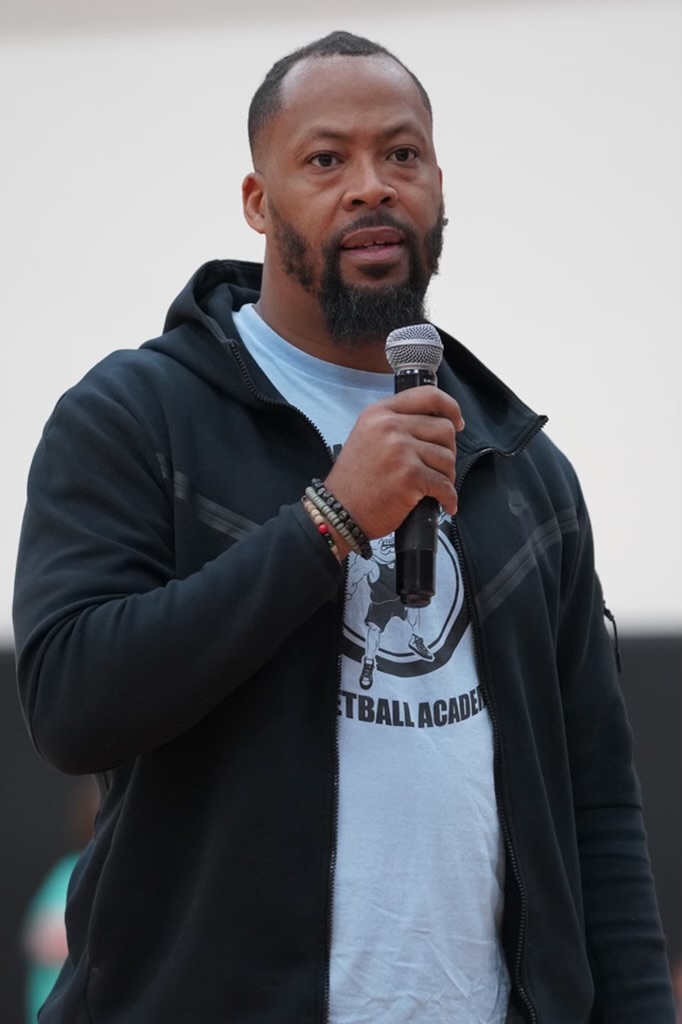 Wesley Fluellen speaking at an event