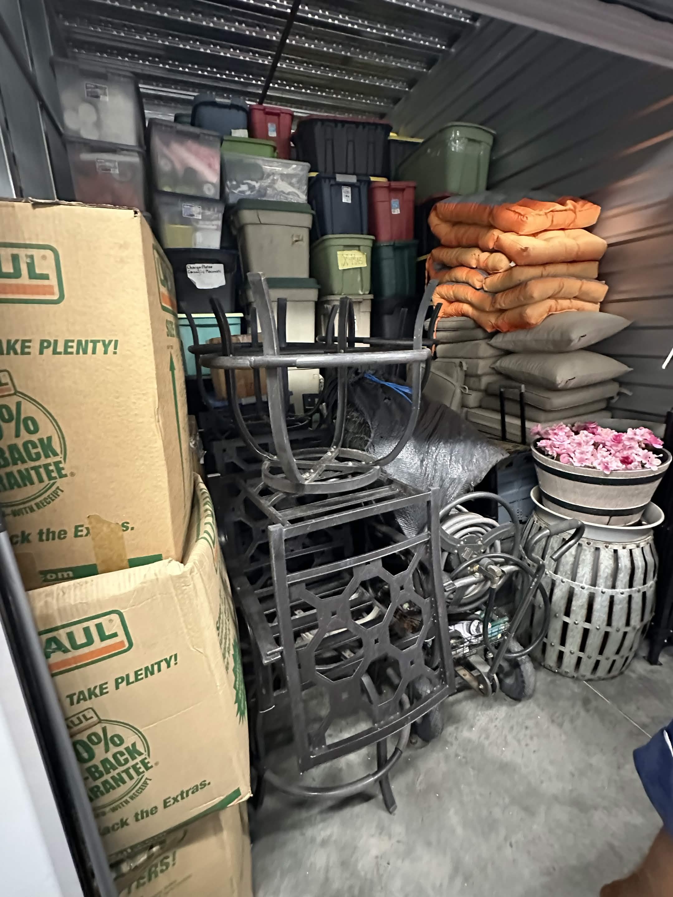 Carefully organized storage unit
