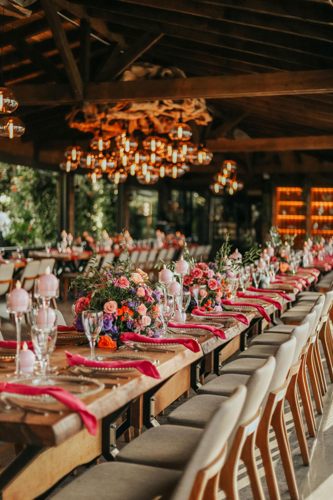 Intimate Dinner Ambiance