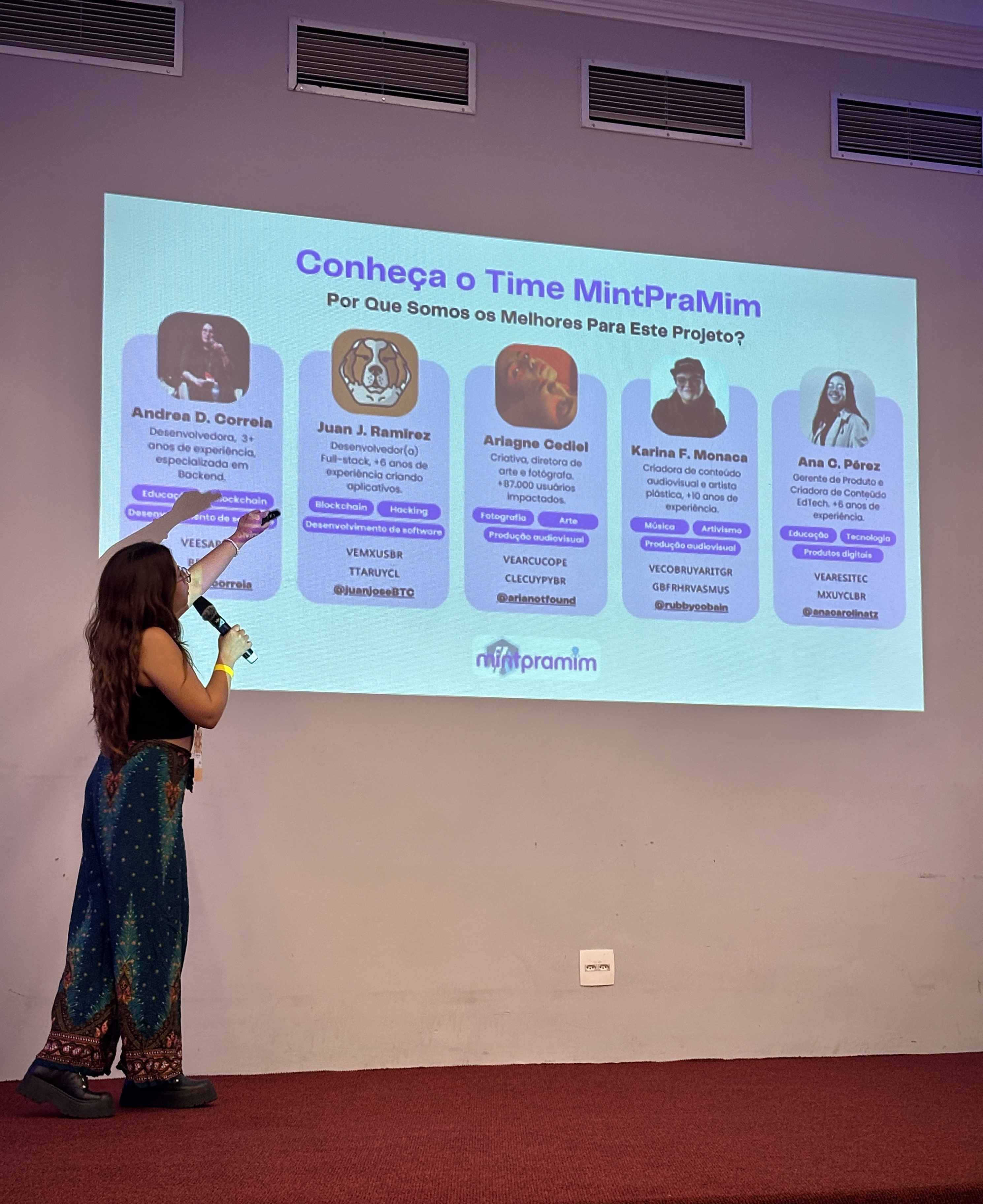 Nuestra presentación de MintPraMim.